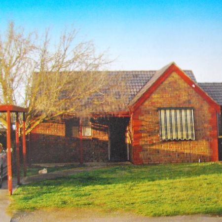 Maple Tree Cottage Murray Bridge Buitenkant foto